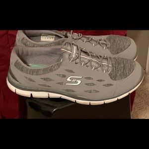 Shoes Skechers